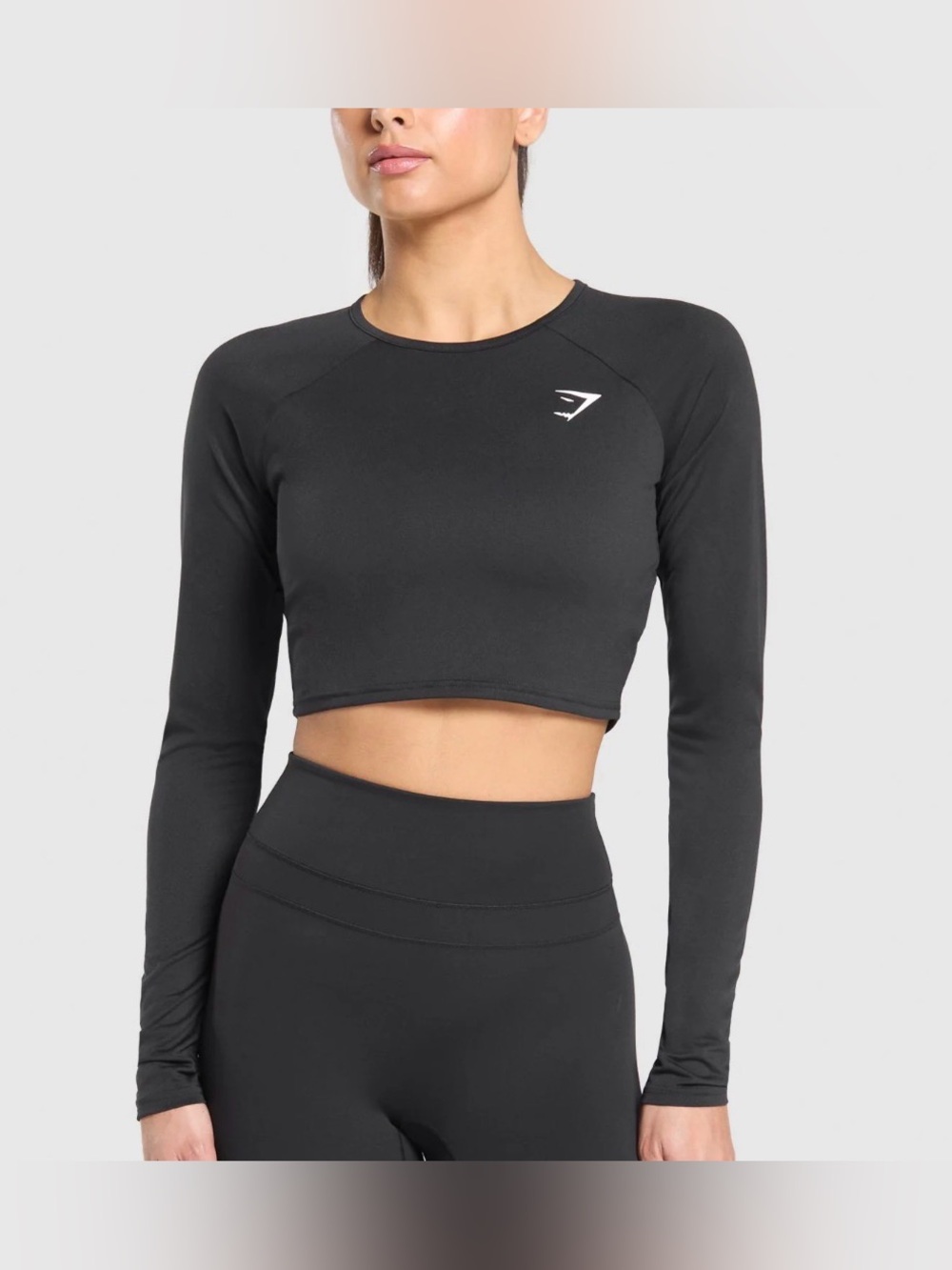 Gymshark Black Long-Sleeve Cropped Performance Tee M